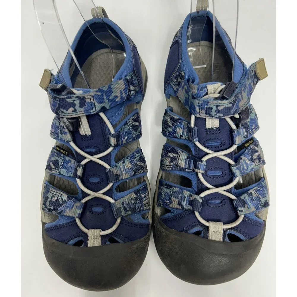 KEEN Newport H2 Hiking Sandal Blue Camo Kids Size 5 Youth Boys Play Outdoor